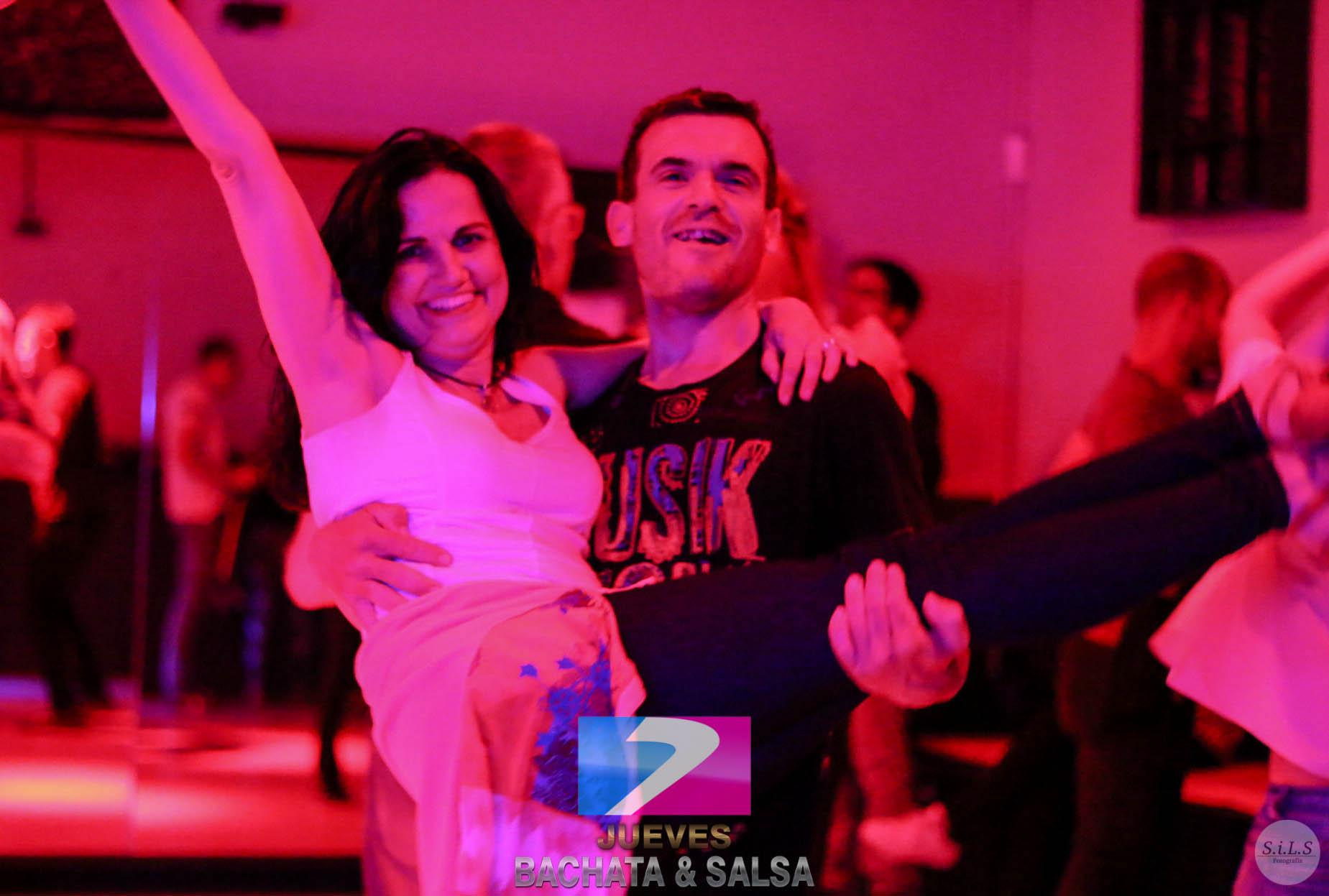 Sesión de prácticas, jueves, Bachata y Salsa